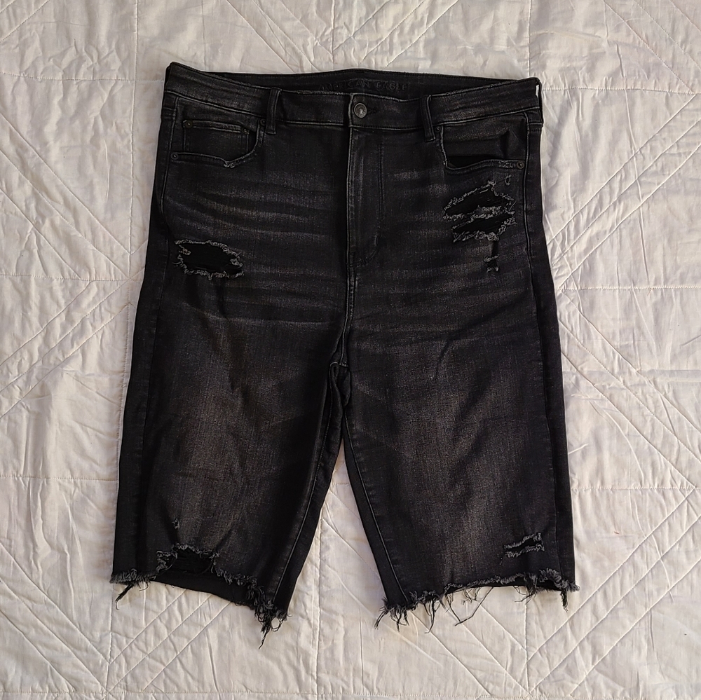 American Eagle Super Hi-Rise Biker Shorts Size 18